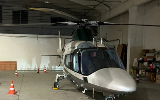 Військовим ЗСУ передали арештований гелікоптер олігарха Жеваго