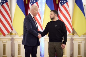 Байден готовится объявить новую помощь Украине к визиту Зеленского в Вашингтон – Reuters