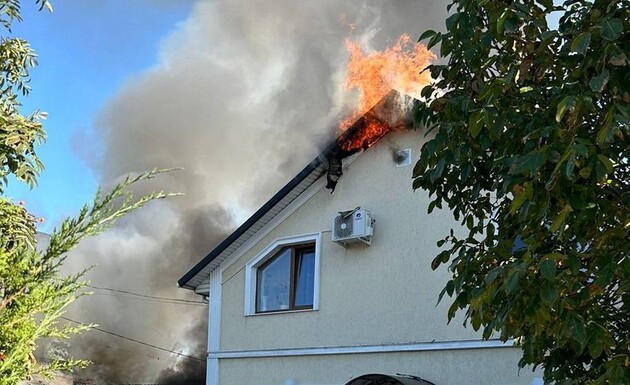 Фото, вероятно, последствий обстрела Херсона