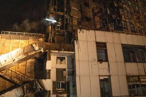 От ракетного удара в Одессе вспыхнула многоэтажка - ОВА