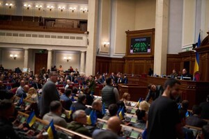 Зеленський підписав закон про відновлення фінансової звітності партій