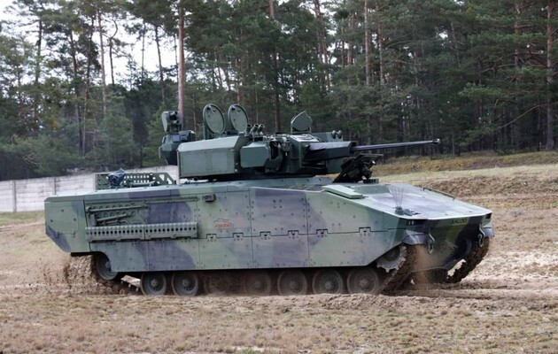 Украина может получить БМП новой модели — ими вооружены Британия и Испания