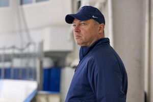 СБУ нашла у главного тренера сборной Украины по хоккею российский паспорт