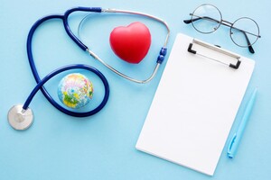 Міжнародний день лікаря: святкові привітання та листівки