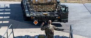 Госдеп ищет возможности, Пентагон — угрозы: Politico объяснило, почему американское оружие идет в Украину так медленно