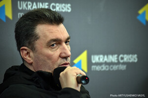Данилов: Если Украина остановится, то отыграться на ней смогут все, а не только Путин