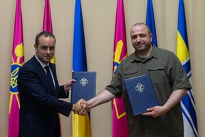Украина и Франция подписали с десяток соглашений о сотрудничестве в сфере ОПК – Лекарню