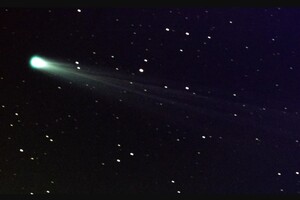 Комета Нішимура втратила хвіст під час зближення з Сонцем