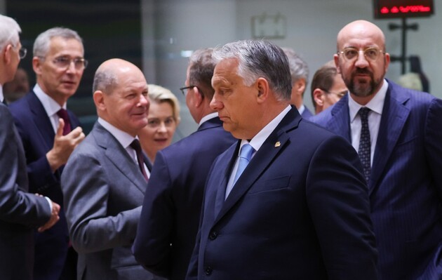 У прем'єра Угорщини Віктора Орбана стало на одну причину менше виглядати «білою вороною» на тлі політиків ЄС