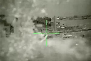 Сырский показал видео работы снайперов по оккупантам с расстояния 1,5 км