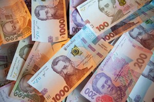 Гривна не «улетела в космос», валюты продали сколько нужно: глава НБУ об отмене фиксированного курса