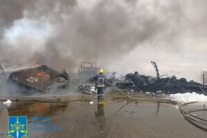 В Одесской области сгорело зернохранилище, повреждена портовая инфраструктура