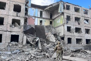 Вражеские обстрелы Донбасса: есть разрушения, пострадали люди
