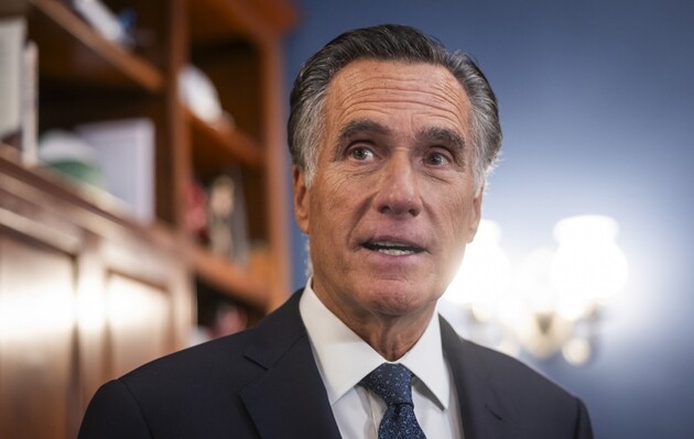 «Мы шизофреники»: республиканец Ромни призвал своих доноров объединиться против Трампа