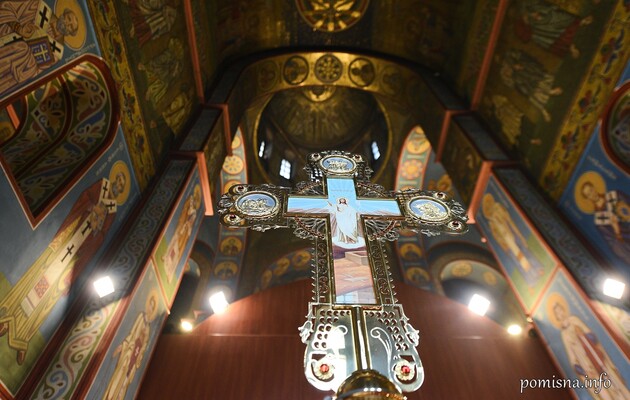 Церква могла б утримувати людей в контексті України, але ПЦУ в Європі бракує «потужностей» – експертка