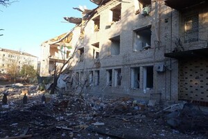 Россияне снова били по Херсону и области: пострадали люди, есть разрушения в больнице и нескольких селах
