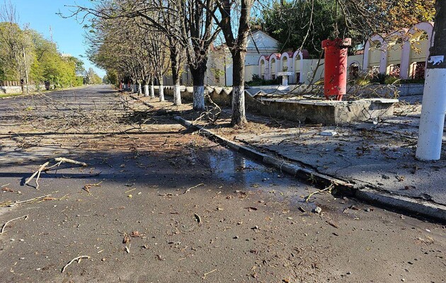 В результате массированного обстрела Херсона пострадало не менее пяти человек