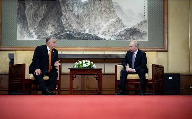 Орбан з Путіним провели зустріч у Китаї