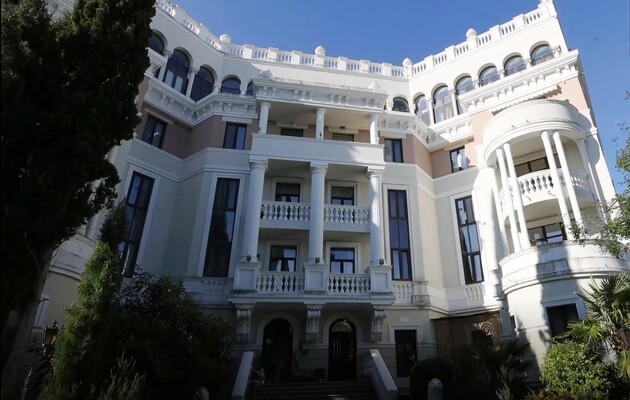 Россияне выставили на аукцион квартиру Елены Зеленской в Крыму: как она выглядит