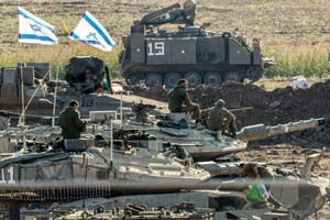 Танк армії Ізраїлю випадково влучив у єгипетський пункт пропуску 