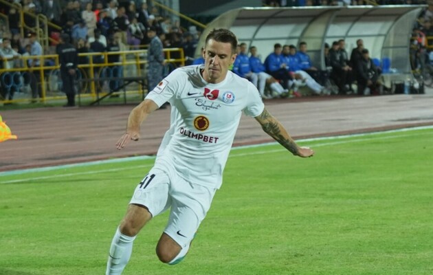 Артем Бєсєдін