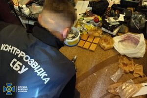 Готовили взрывы на объектах ВСУ и Минобороны: СБУ задержала агентурно-боевую группу ФСБ