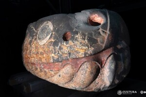 После землетрясения в Мексике нашли гигантскую голову змеи времен ацтеков