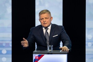 Проросійський Фіцо очолив уряд Словаччини, а його партнер по коаліції – парламент 