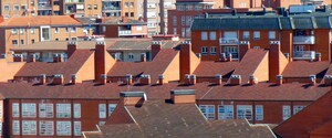 Майже 80% опитаних українських біженців у Польщі винаймають житло власним коштом і їх кількість зростає