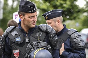 Словакия разместит войска на границе с Венгрией