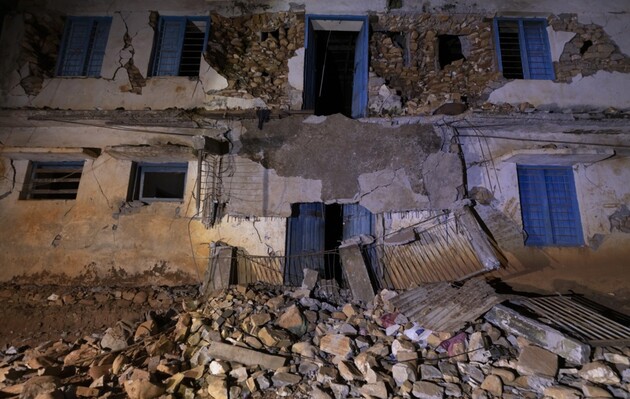 Кількість загиблих внаслідок землетрусу в Непалі зростає
