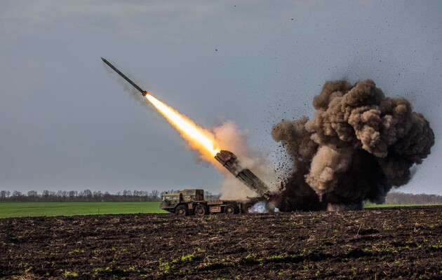 Росія стягнула до Авдіївки рідкісні зразки озброєння — Defense Express