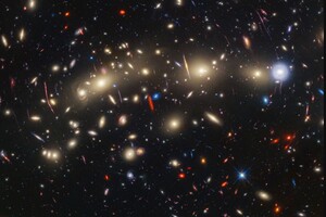 Телескопы «Хаббл» и «Джеймс Уэбб» сделали «самый красочный снимок Вселенной»