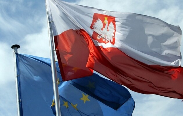 Польша может получить доступ к части финансирования от ЕС после вступления Туска в должность премьера — Bloomberg