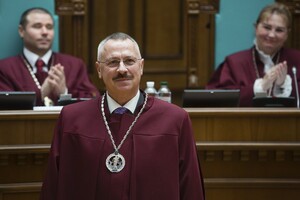 В.о. голови Конституційного суду Головатого можуть внести до реєстру корупціонерів