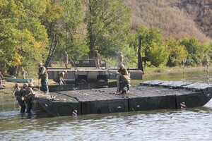 На левом берегу Днепра россияне уже потеряли более 3 тысяч военных и сотни единиц техники: морпехи подтвердили свое закрепление там