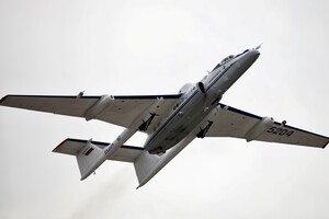 РФ рассматривает возможность вернуть на вооружение самолет М-55: в британской разведке назвали цель оккупантов