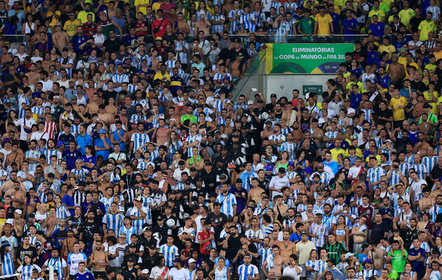 На матче Бразилия – Аргентина произошли беспорядки между болельщиками и полицией