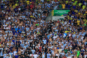 На матче Бразилия – Аргентина произошли беспорядки между болельщиками и полицией