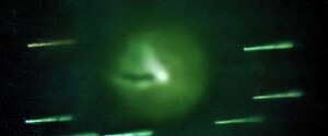 Летящая к Земле «дьявольская комета» потеряла рога и позеленела