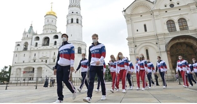 Российских спортсменов обязали платить деньги за проверку для допуска к международным соревнованиям