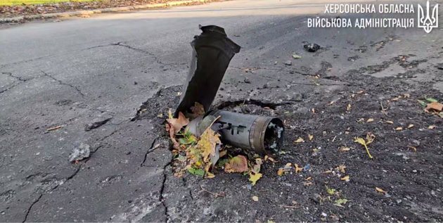 Армия РФ била по Херсонской области: погиб местный, есть раненая