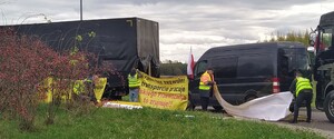 Польская полиция трижды обращалась к местным властям об отмене забастовки перевозчиков на границе