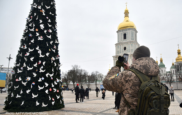 В Рождество и Новый Год в Киеве не планируют больших празднований. Но елка будет