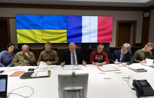 Франция планирует заключить соглашение с Украиной о гарантиях безопасности до 2024 года