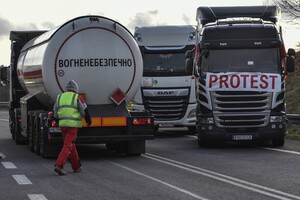 Через блокування кордону польськими перевізниками український експорт у цьому напрямку зменшився на 40% - Мінекономіки