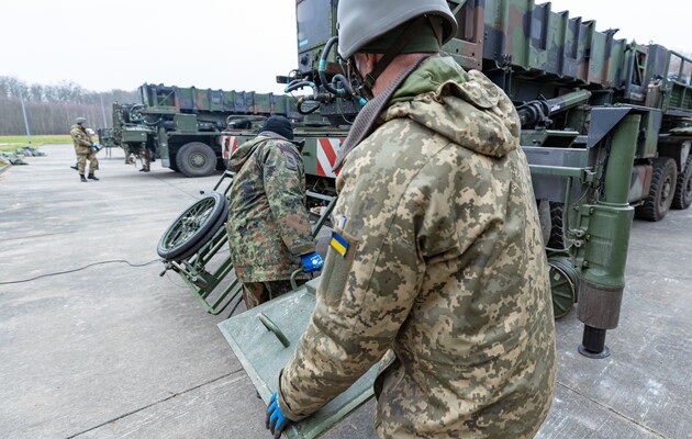 Військова допомога Україні: що пообіцяли партнери надати цієї зими 