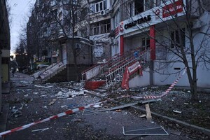 Войска РФ массированно обстреляли Херсон: возросло количество погибших и раненых