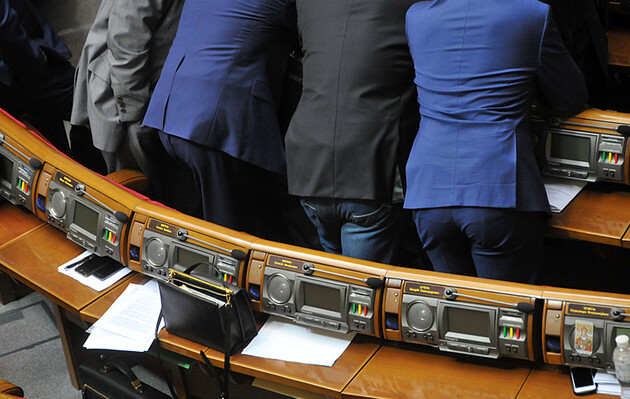 Депутаты работают без отпусков и каникул до конца действия военного положения – Вениславский