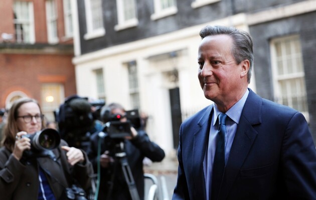 Кэмерон: Великобритания не будет уменьшать объемы помощи Украине в следующем году